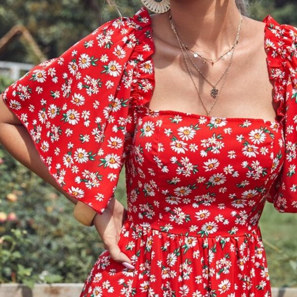 Square Neck Butterfly Sleeve Floral Dress - Picture 3 of 5